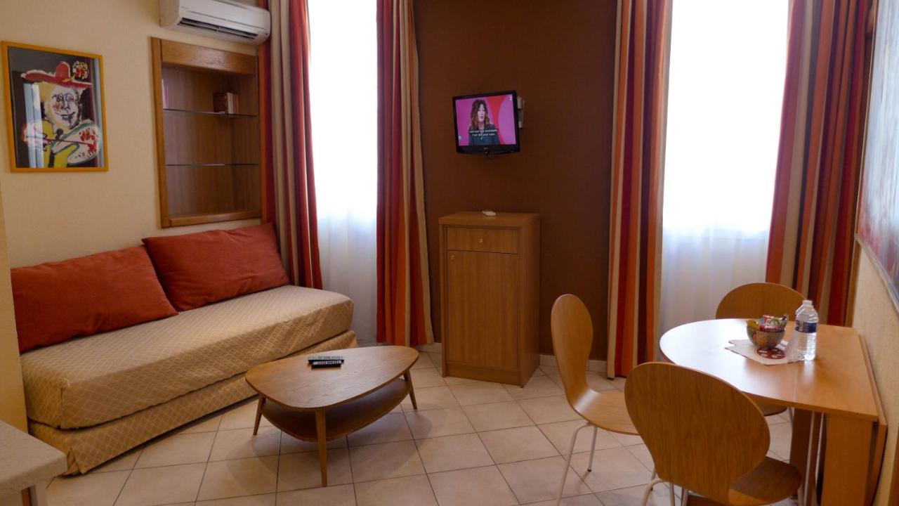 Residence Yolande Cannes Buitenkant foto